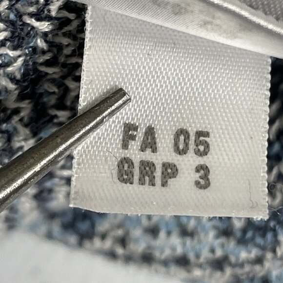 St John Sport Marie Gray Cardigan Womens Size Medium Fringe Knit‎ Wool - Picture 12 of 15